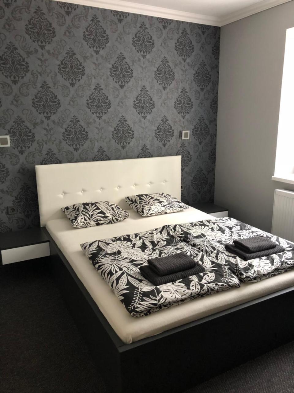 Tardosi Vendeghaz Hotel Miskolc Eksteriør billede