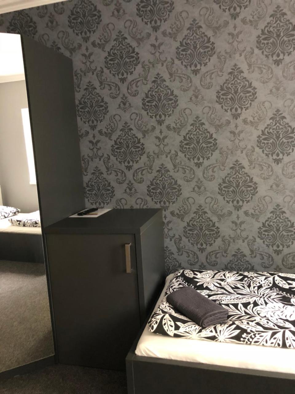Tardosi Vendeghaz Hotel Miskolc Eksteriør billede