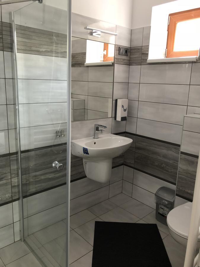 Tardosi Vendeghaz Hotel Miskolc Eksteriør billede
