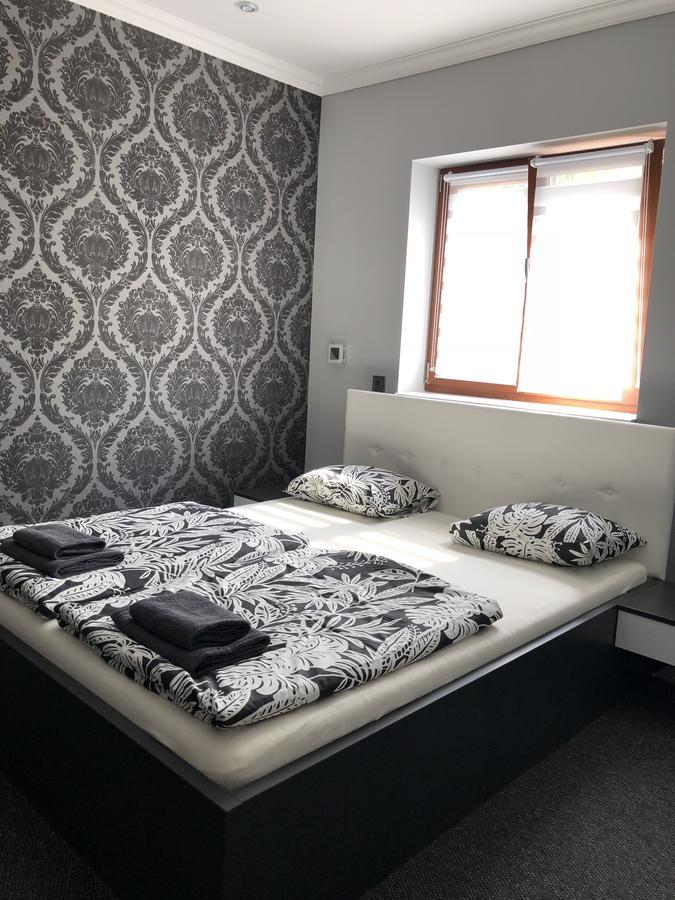 Tardosi Vendeghaz Hotel Miskolc Eksteriør billede