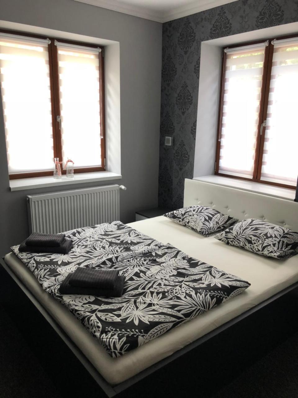 Tardosi Vendeghaz Hotel Miskolc Eksteriør billede